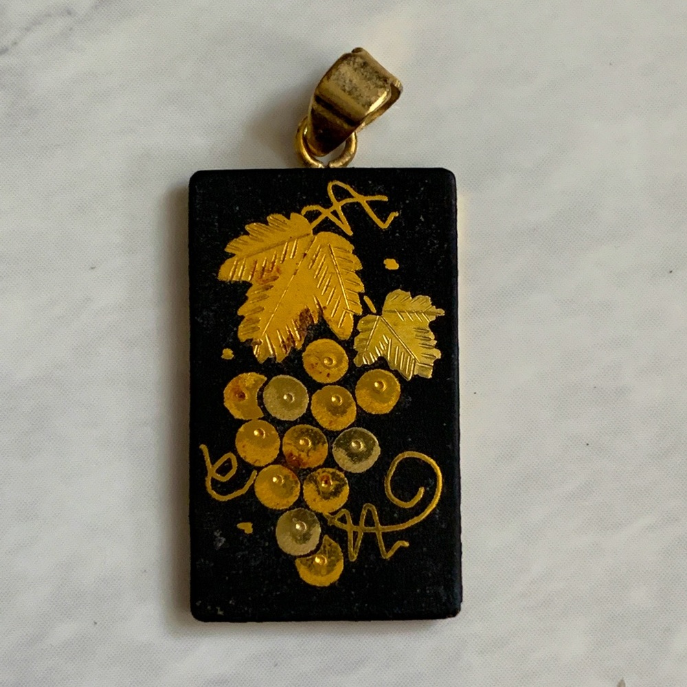 Gold grapes pendant